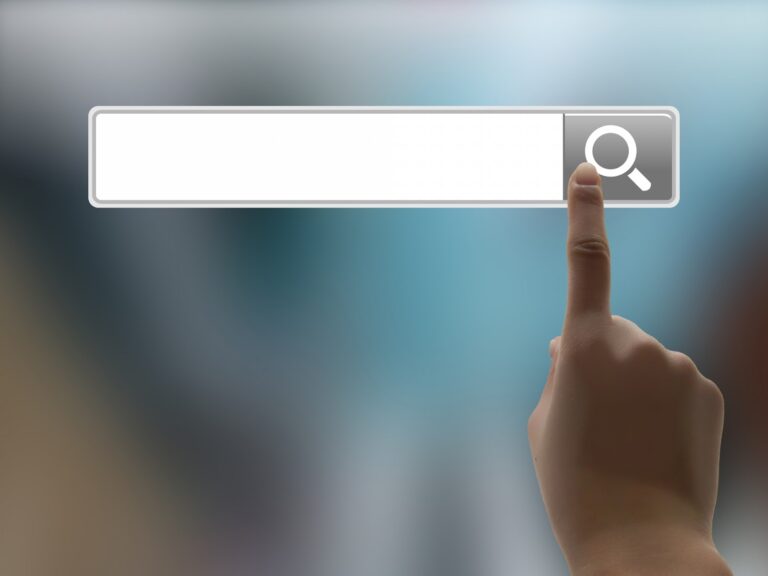 What is Autocomplete Suggestions Optimization? Benefits and Practical Strategies